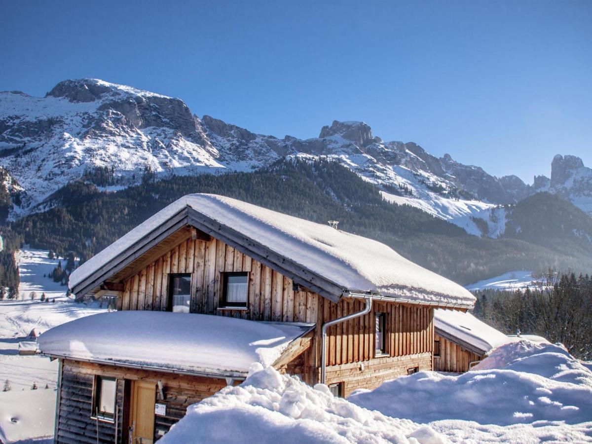 Вилла Chalet In Annaberg-Lungoetz With Shared Sauna Номер фото